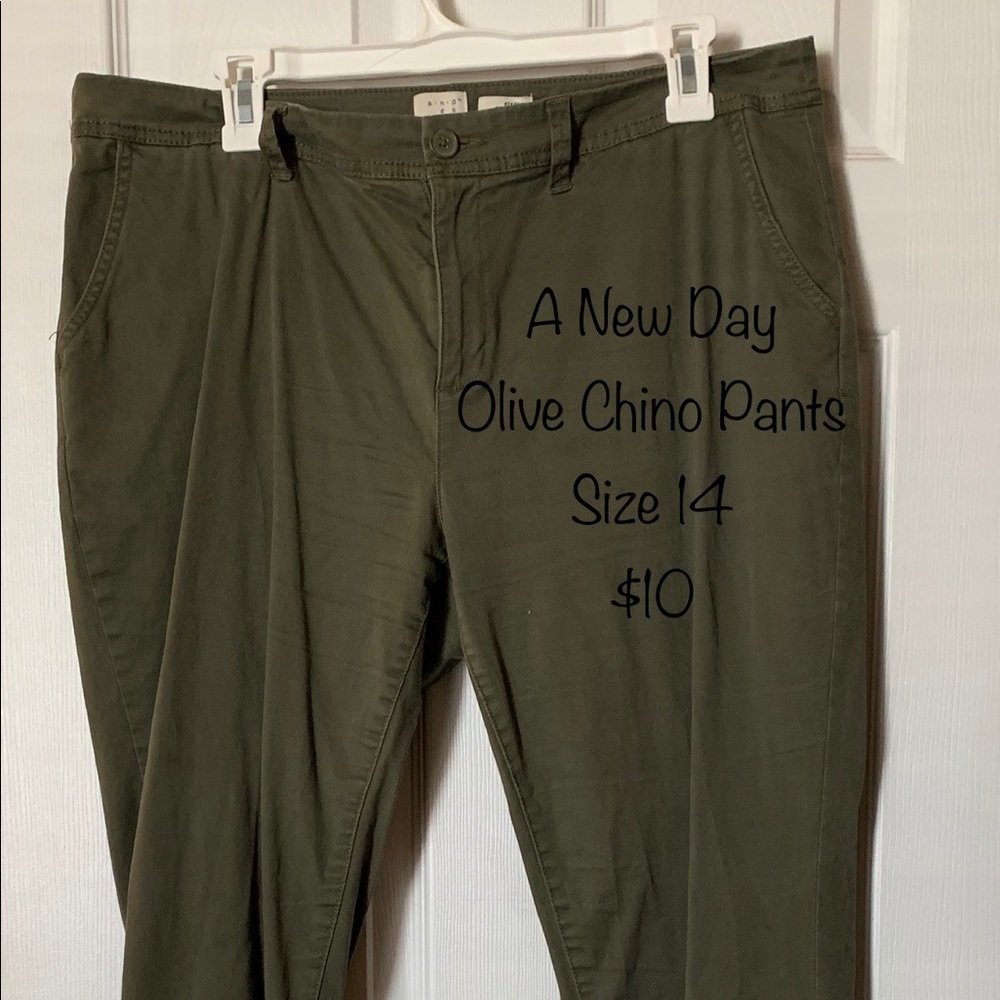 Women’s Chino Pants